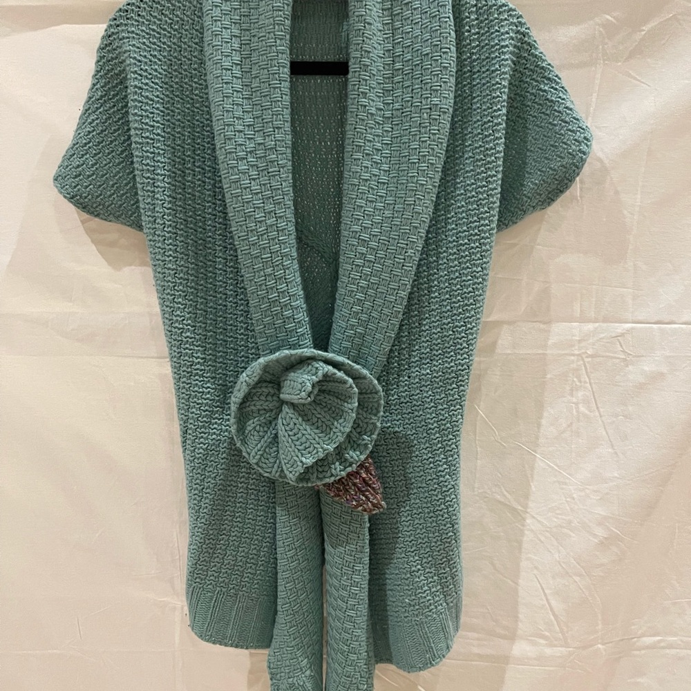 Anauve wrap sweater. Size 6/ small